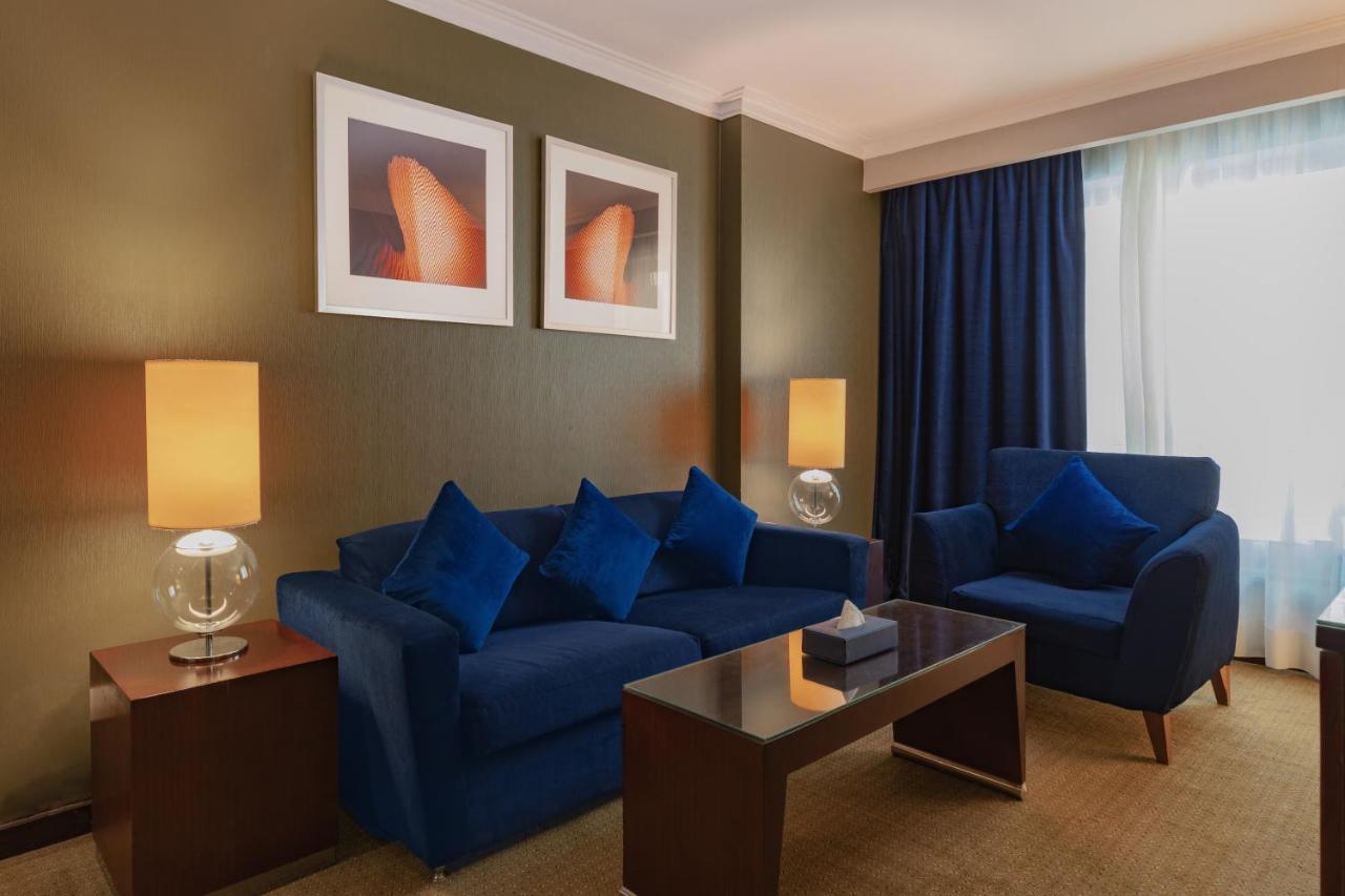Radisson Blu Hotel, Cairo Heliopolis Esterno foto